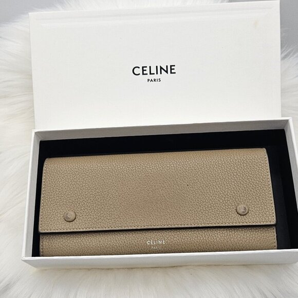 Céline Beige Large Flap Wallet in Grained Calfskin - Picture 5 of 17